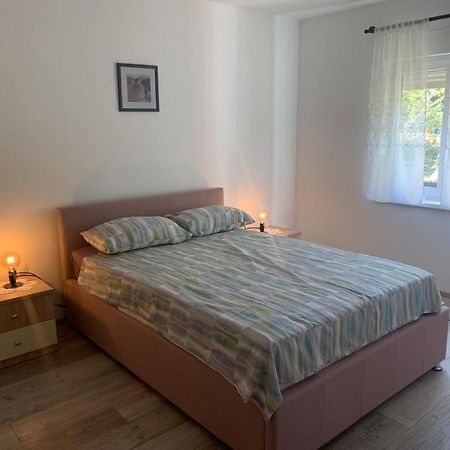 Apartman Dalija Vinkuran Kültér fotó