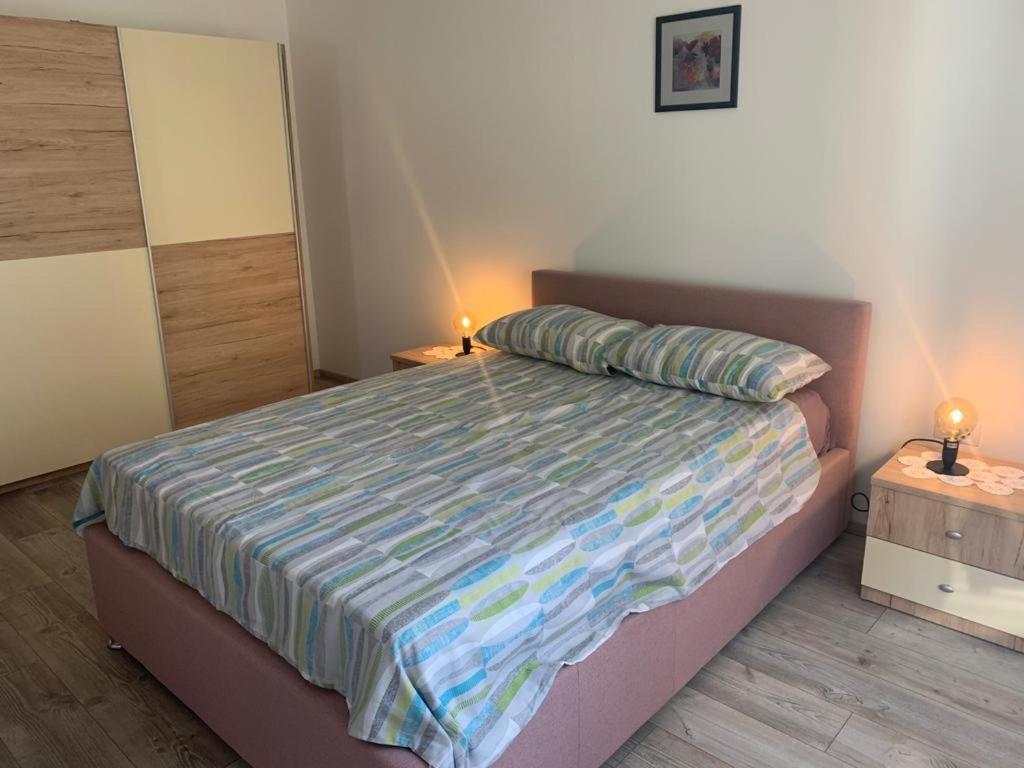 Apartman Dalija Vinkuran Kültér fotó